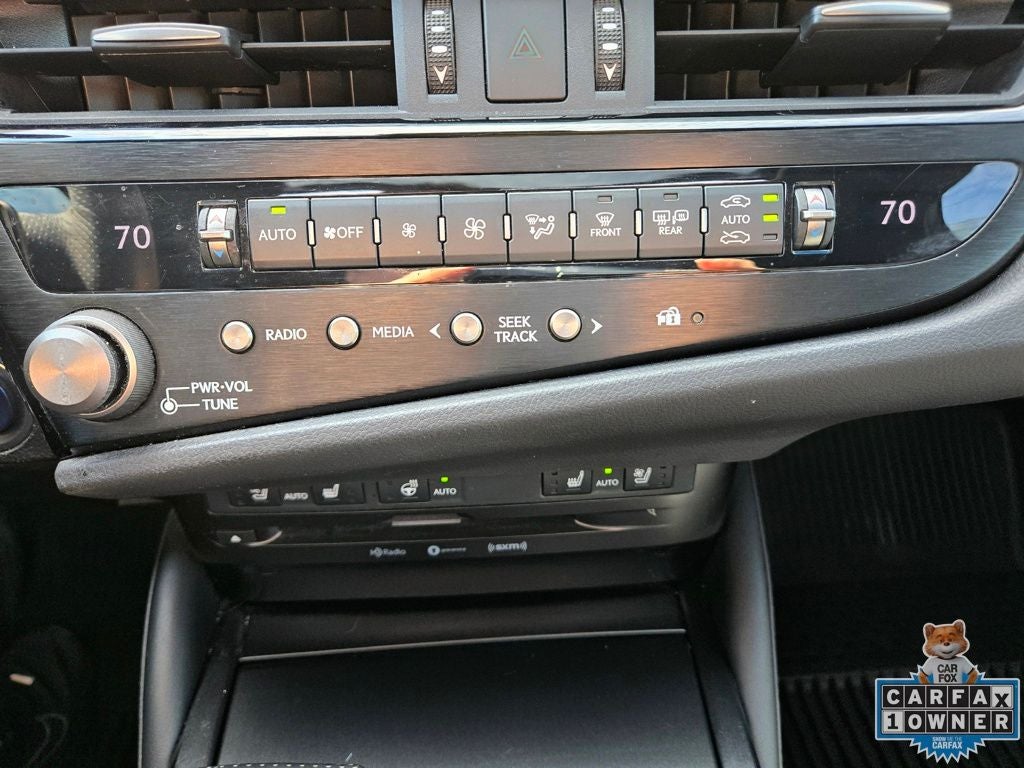 2022 Lexus ES 300h F-Sport