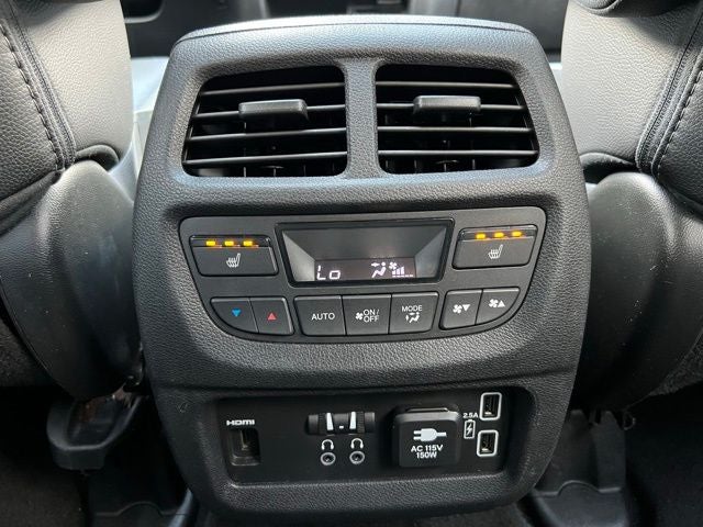 2020 Honda Pilot Touring 8 Passenger