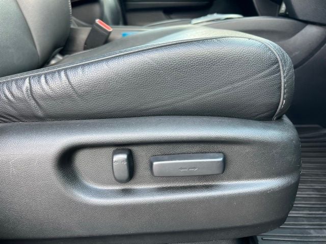 2020 Honda Pilot Touring 8 Passenger