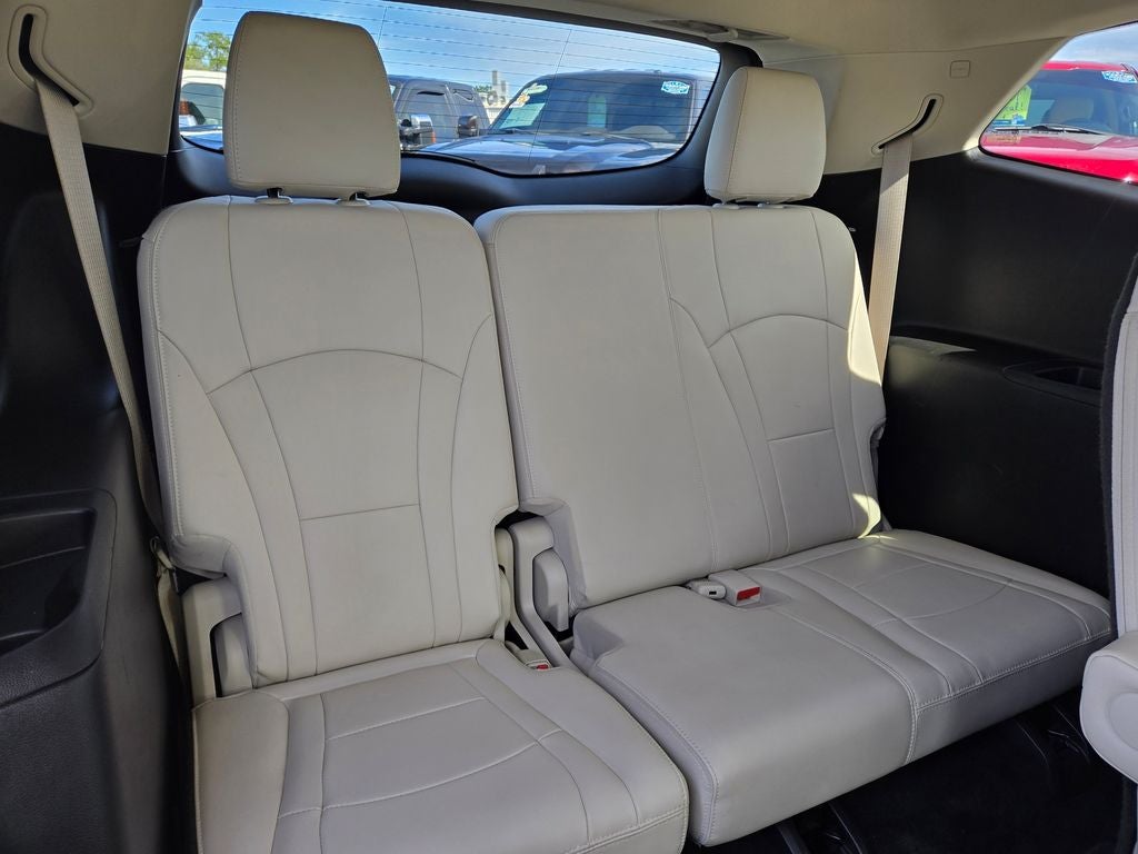 2022 Buick Enclave Essence