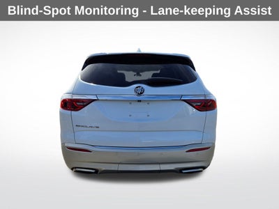 2022 Buick Enclave Essence