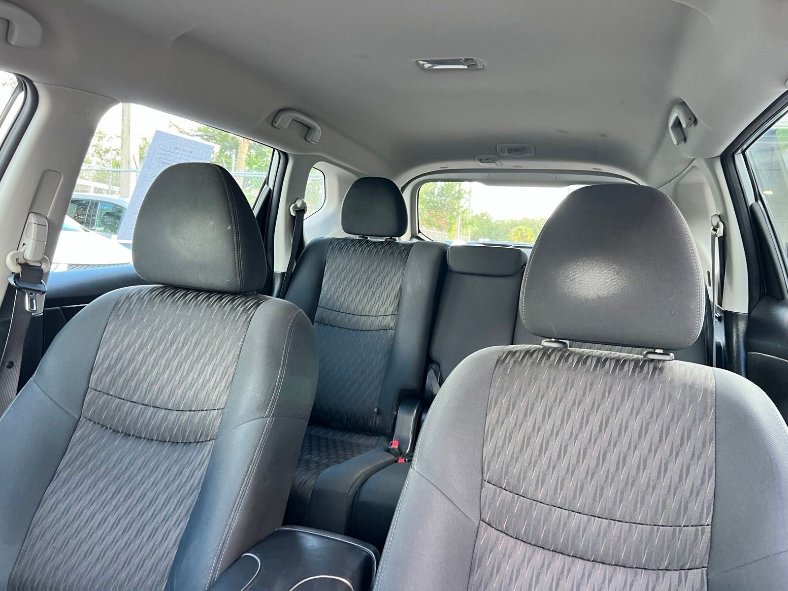 2018 Nissan Rogue S