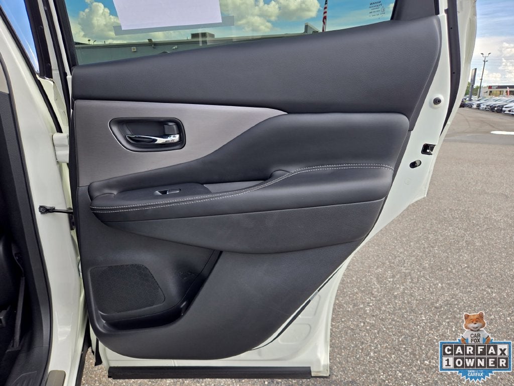 2023 Nissan Murano SL