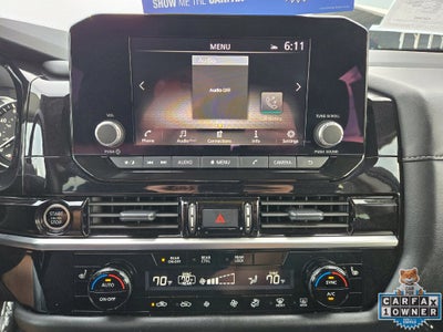2024 Nissan Pathfinder SV