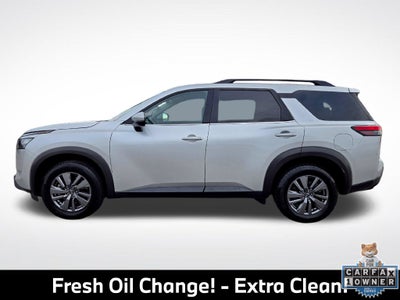 2024 Nissan Pathfinder SV