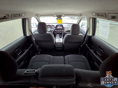 2024 Nissan Pathfinder SV