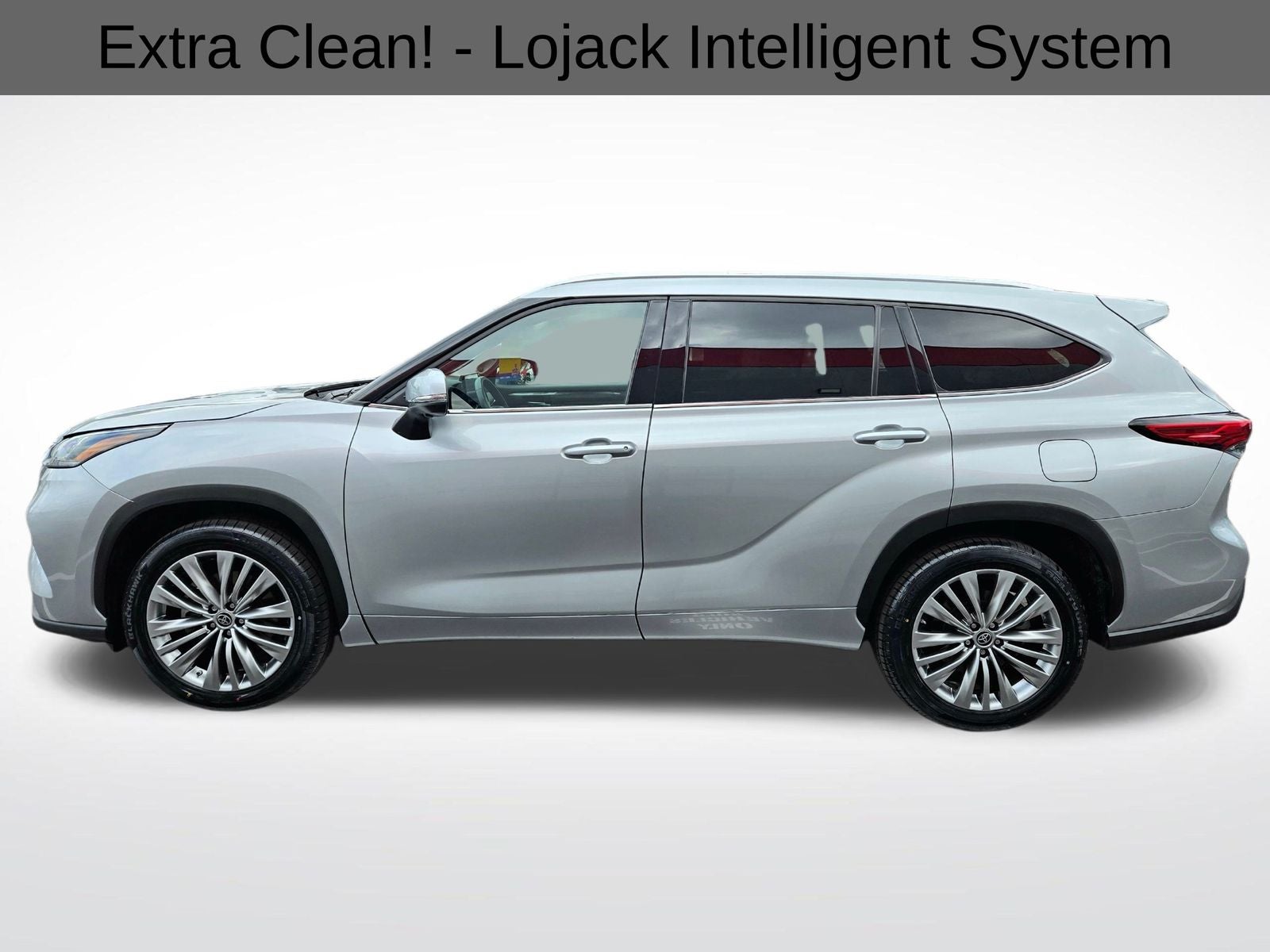 2023 Toyota Highlander Hybrid Platinum