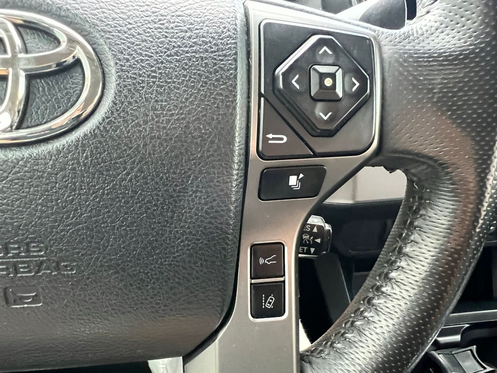 2019 Toyota Tacoma SR5 V6