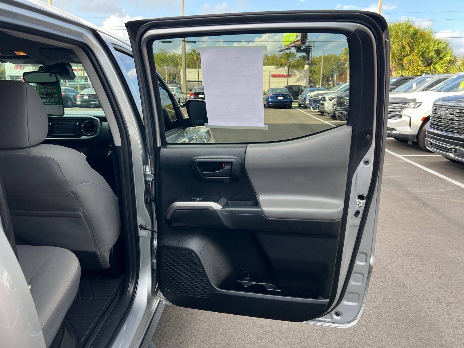 2019 Toyota Tacoma SR5 V6