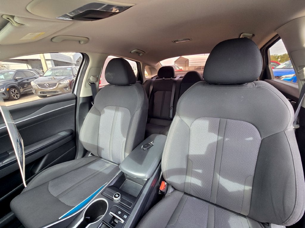 2022 Kia K5 LXS
