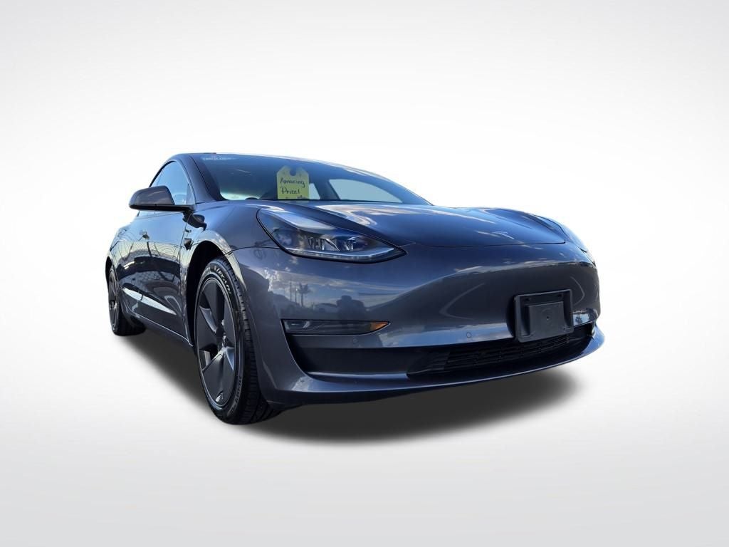 2021 Tesla Model 3 Standard Range Plus