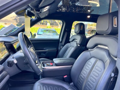 2023 Rivian R1T Adventure
