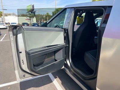 2024 Tesla Cybertruck Base