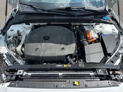 2023 Volvo S60 Recharge Plug-In Hybrid T8 Plus Dark Theme
