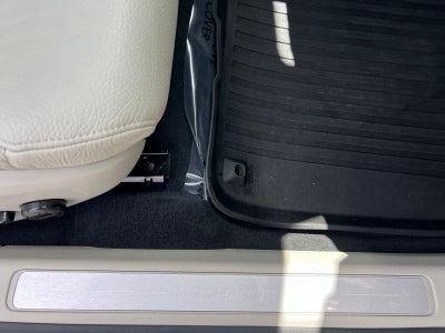 2023 Volvo S60 Recharge Plug-In Hybrid T8 Plus Dark Theme