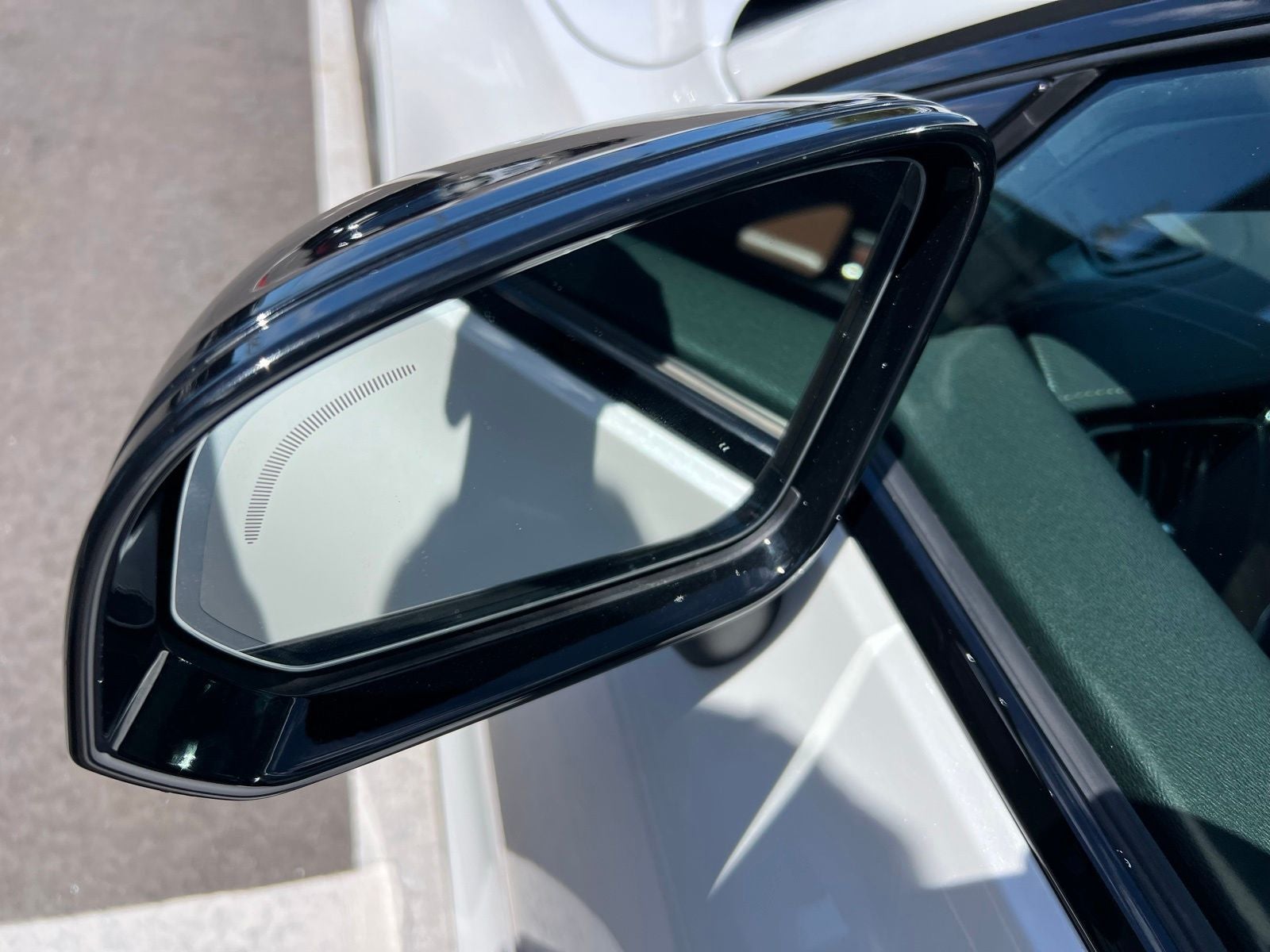 2024 Volvo S60 Ultimate