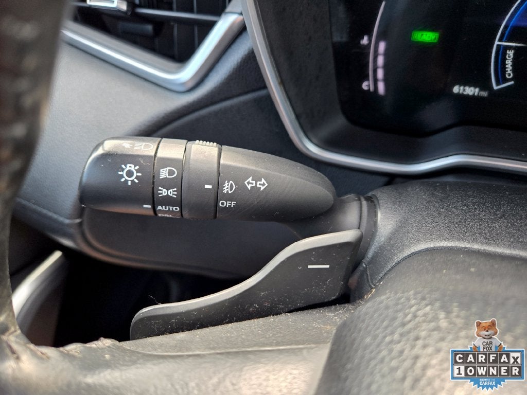 2023 Toyota Corolla Cross Hybrid XSE