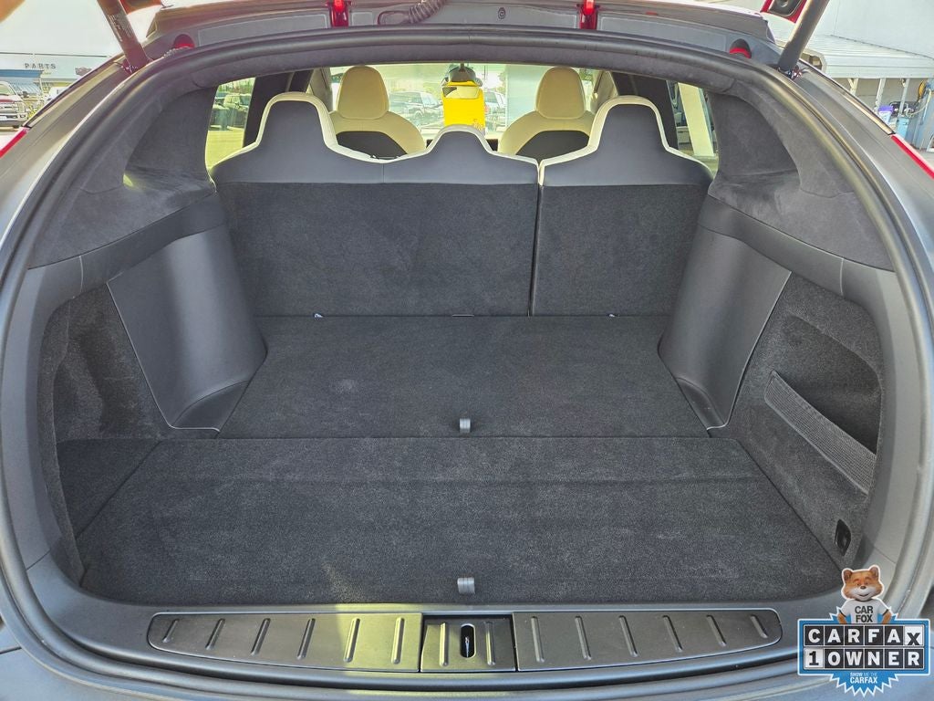 2022 Tesla Model X Base