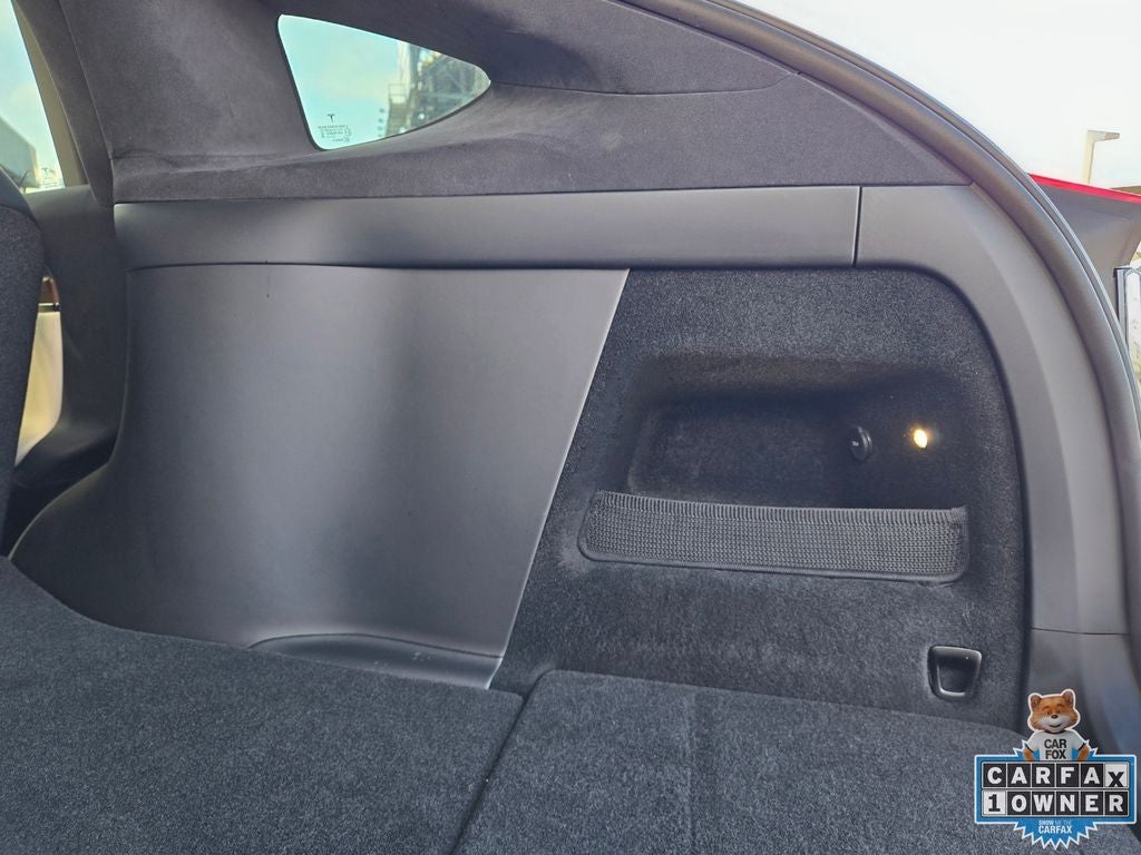2022 Tesla Model X Base