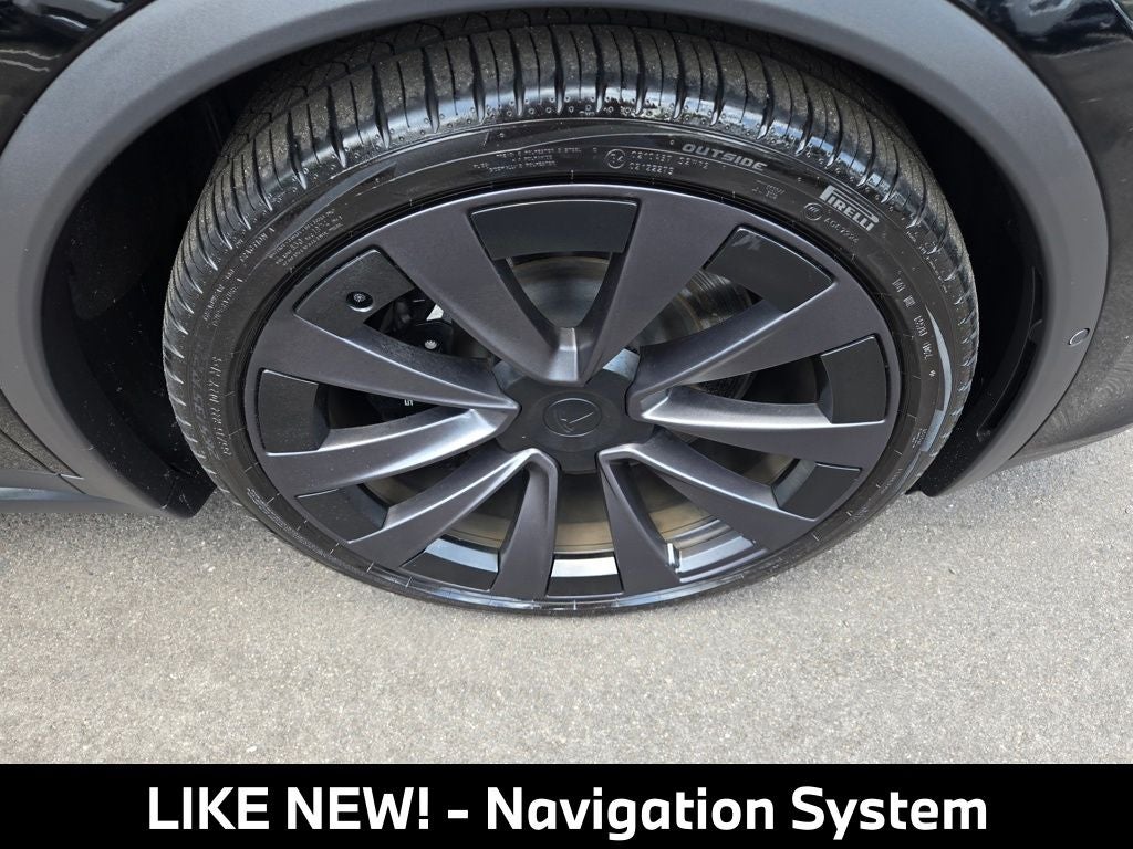 2022 Tesla Model X Base