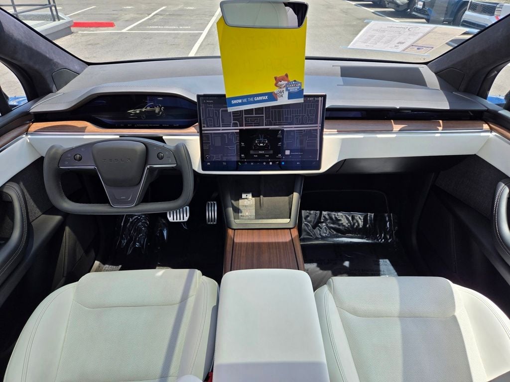 2022 Tesla Model X Base