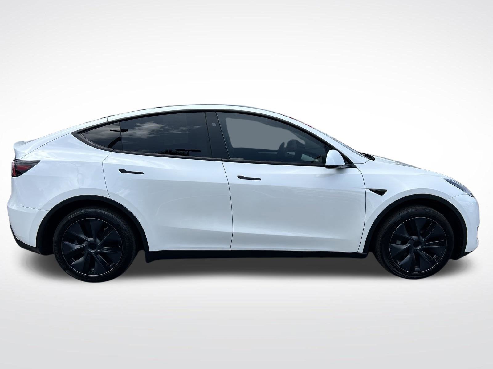 2025 Tesla Model Y Long Range