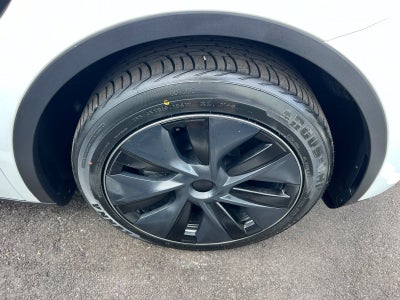 2025 Tesla Model Y Long Range