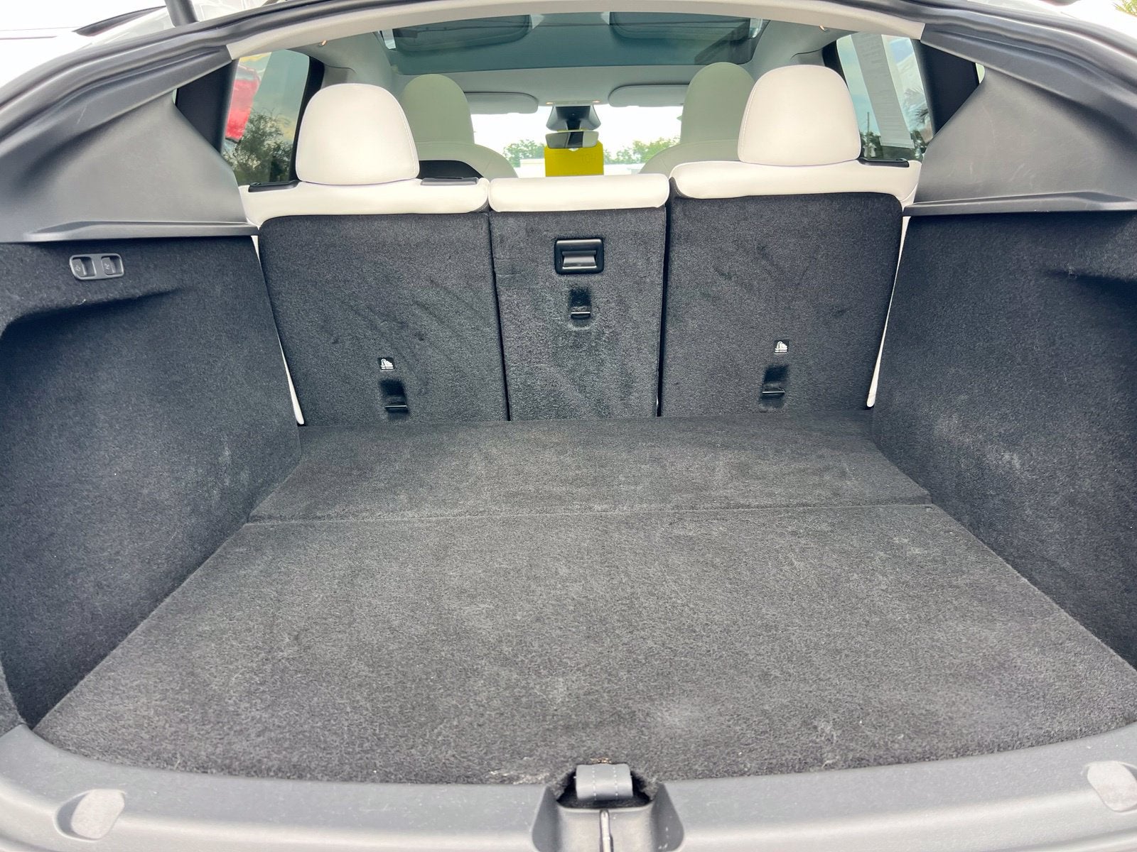 2025 Tesla Model Y Long Range