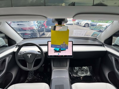 2025 Tesla Model Y Long Range