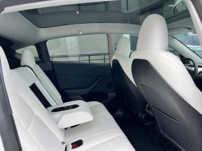 2025 Tesla Model Y Long Range