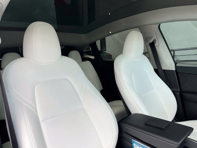 2025 Tesla Model Y Long Range