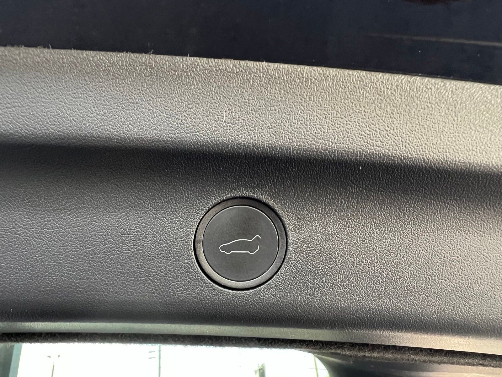 2023 Tesla Model Y Standard Range