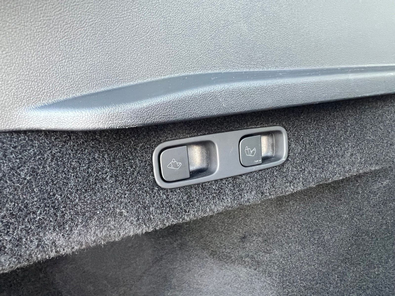 2023 Tesla Model Y Standard Range