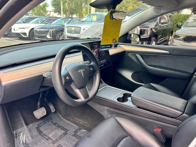 2024 Tesla Model Y Long Range