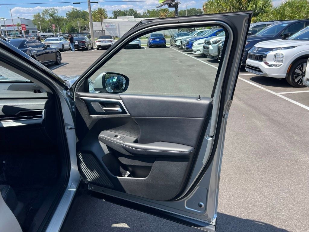2023 Mitsubishi Outlander SE Special Edition