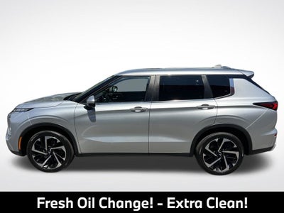 2023 Mitsubishi Outlander SE Special Edition