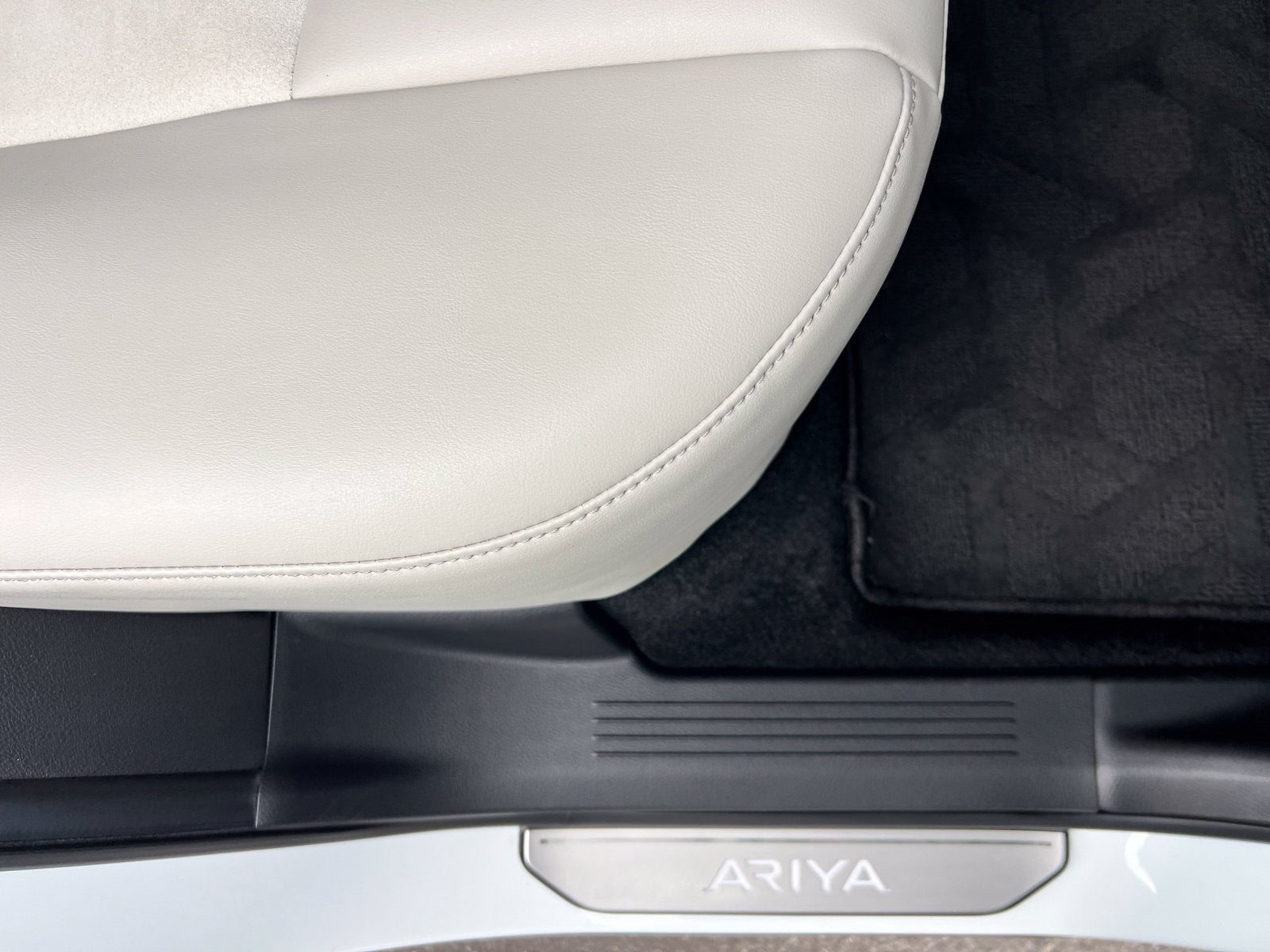2023 Nissan Ariya EVOLVE+