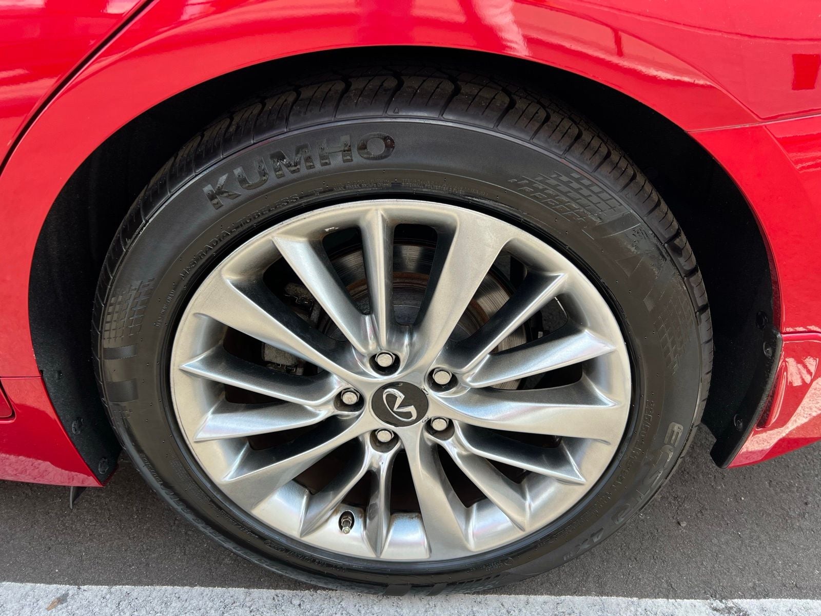 2022 INFINITI Q50 LUXE