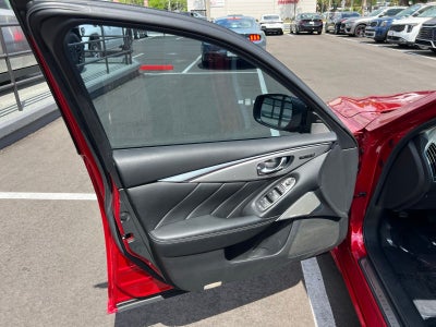 2022 INFINITI Q50 LUXE