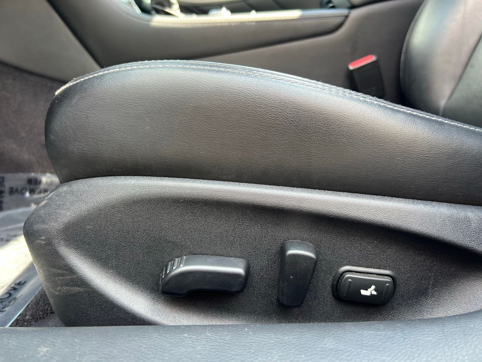 2022 INFINITI Q50 LUXE