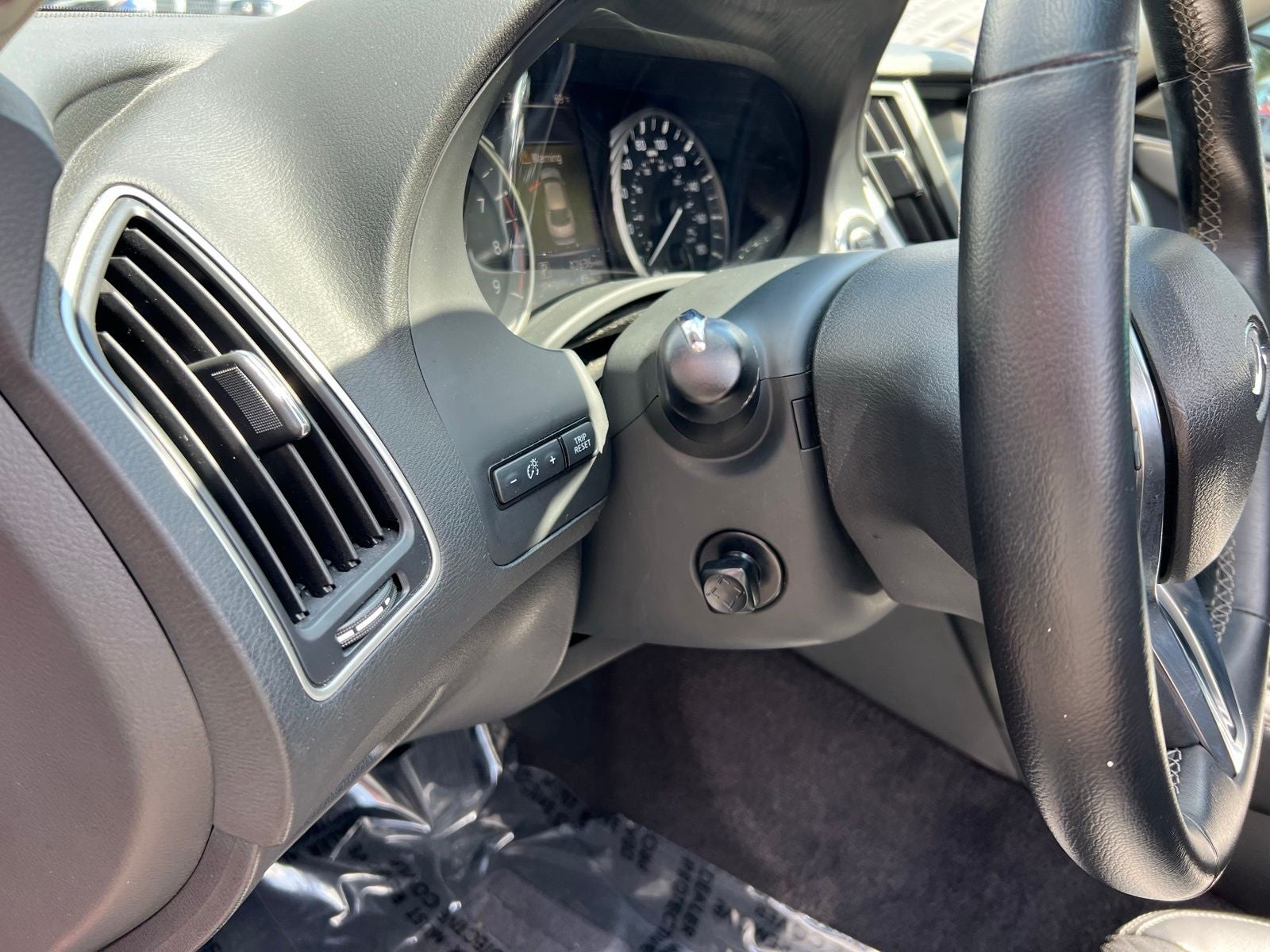 2022 INFINITI Q50 LUXE