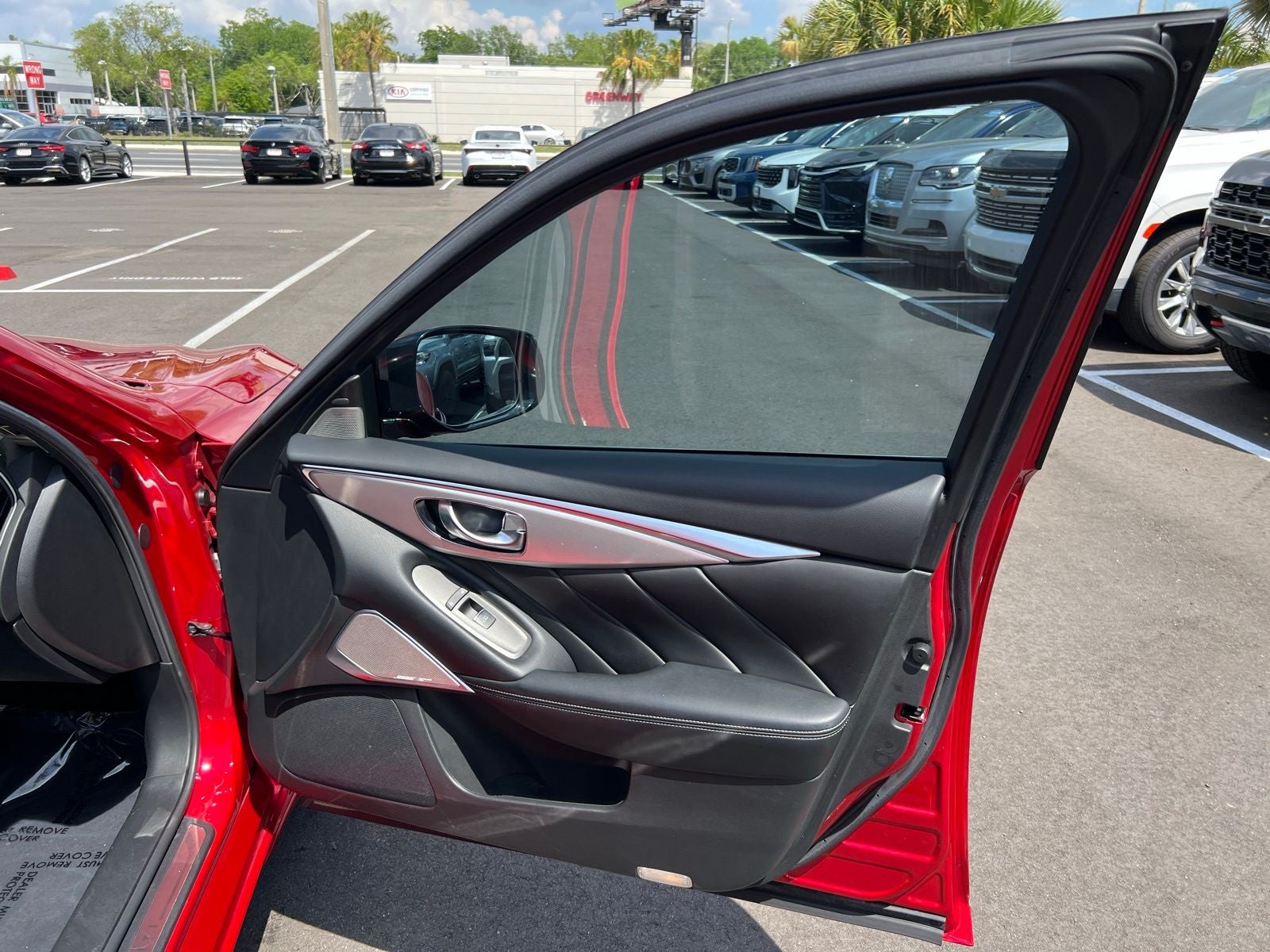2022 INFINITI Q50 LUXE