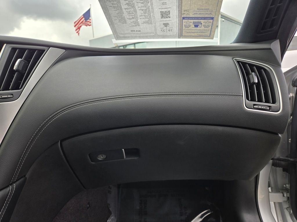 2019 INFINITI Q60 3.0t LUXE