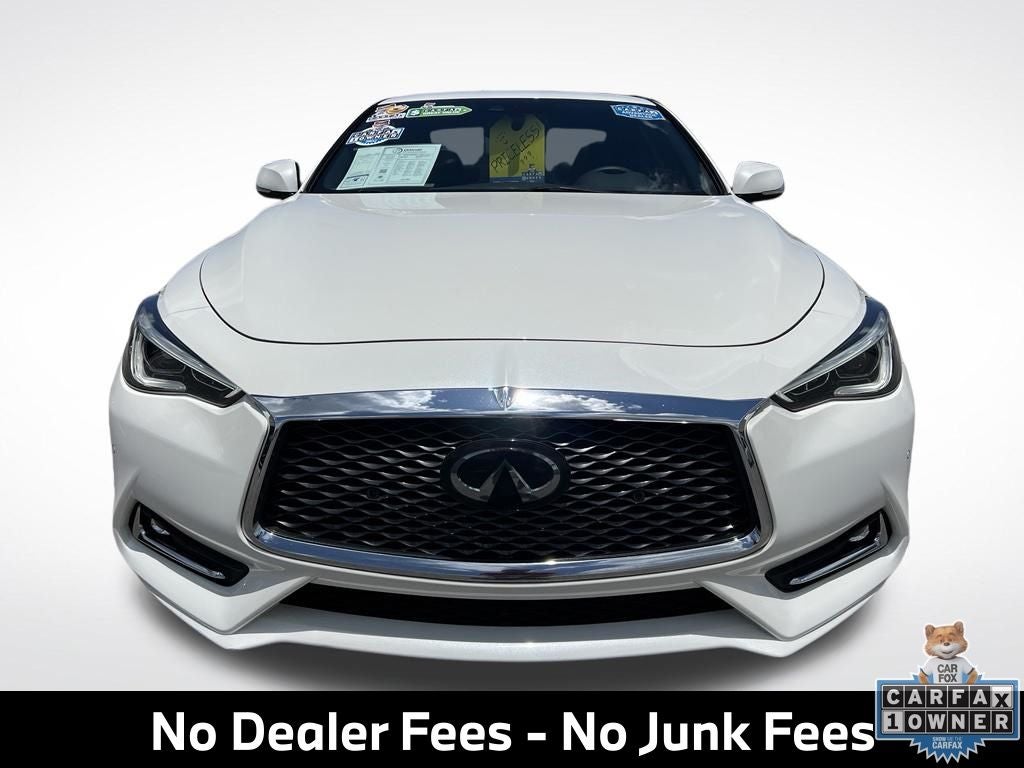 2022 INFINITI Q60 LUXE