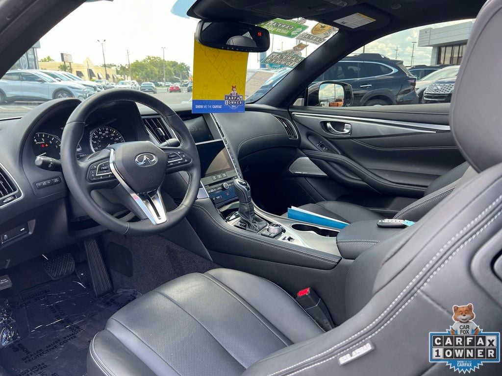 2022 INFINITI Q60 LUXE