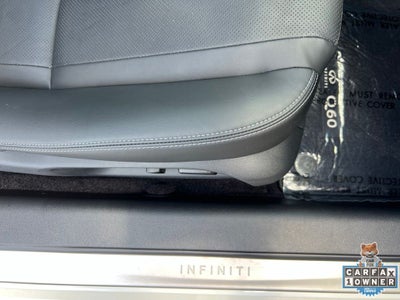 2022 INFINITI Q60 LUXE