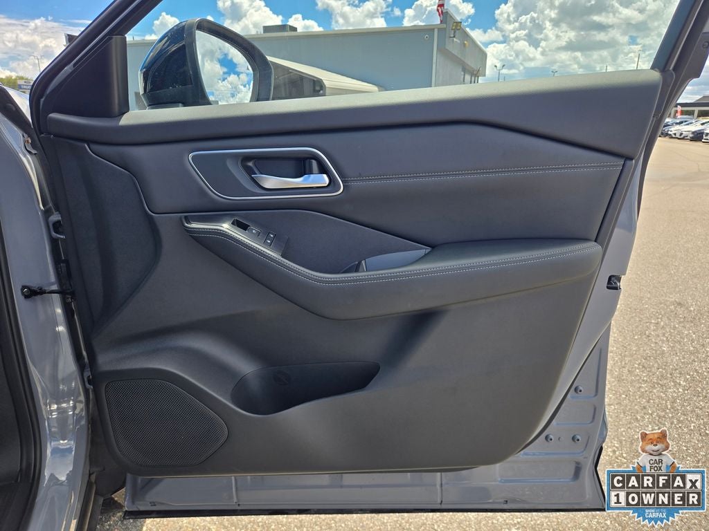 2024 Nissan Rogue Platinum