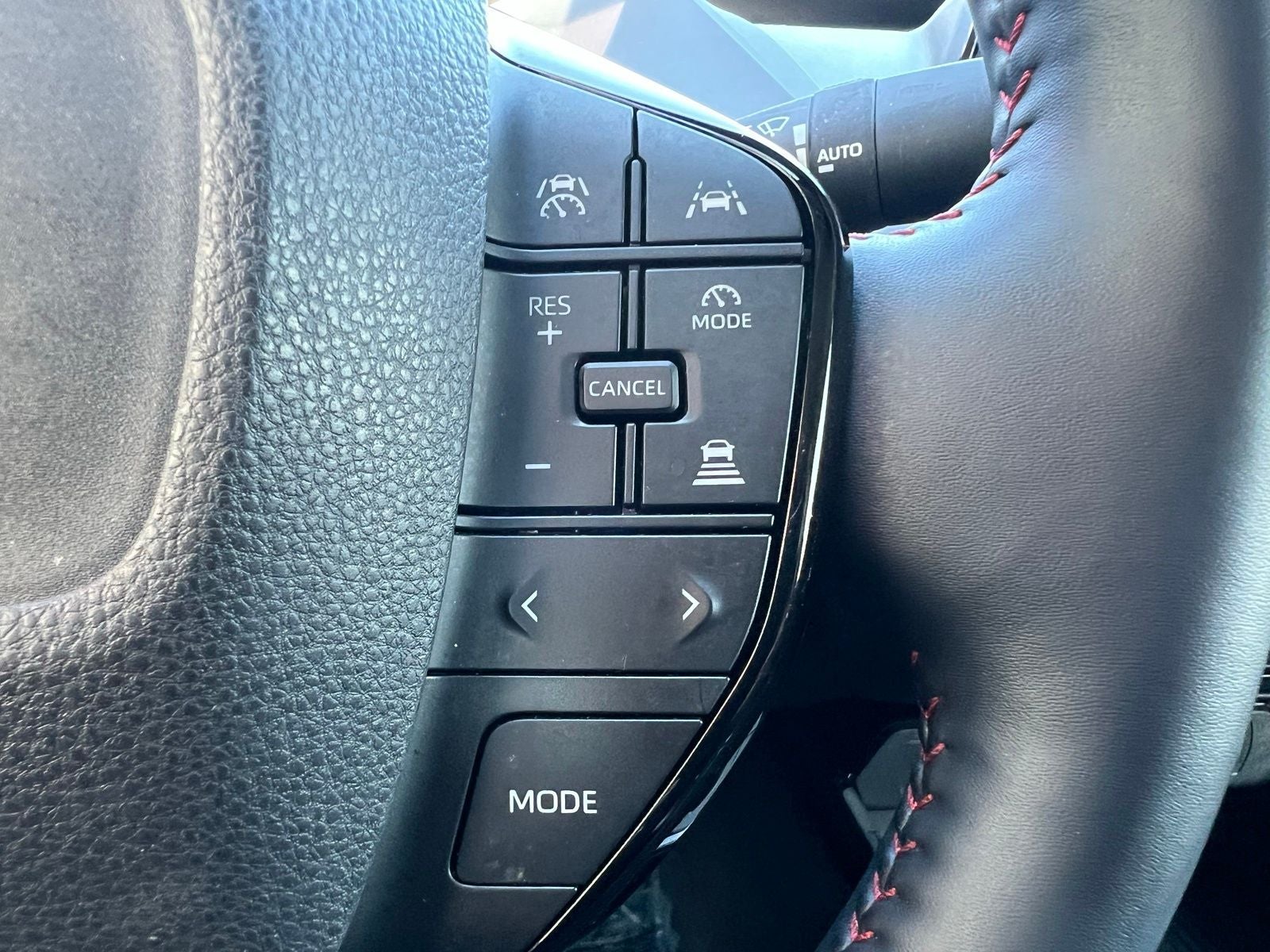 2024 Toyota Prius Prime SE