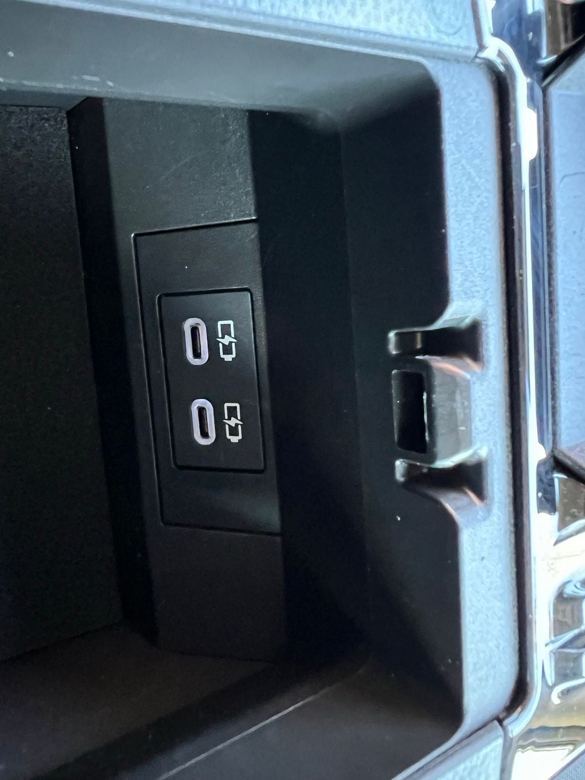 2024 Toyota Prius Prime SE