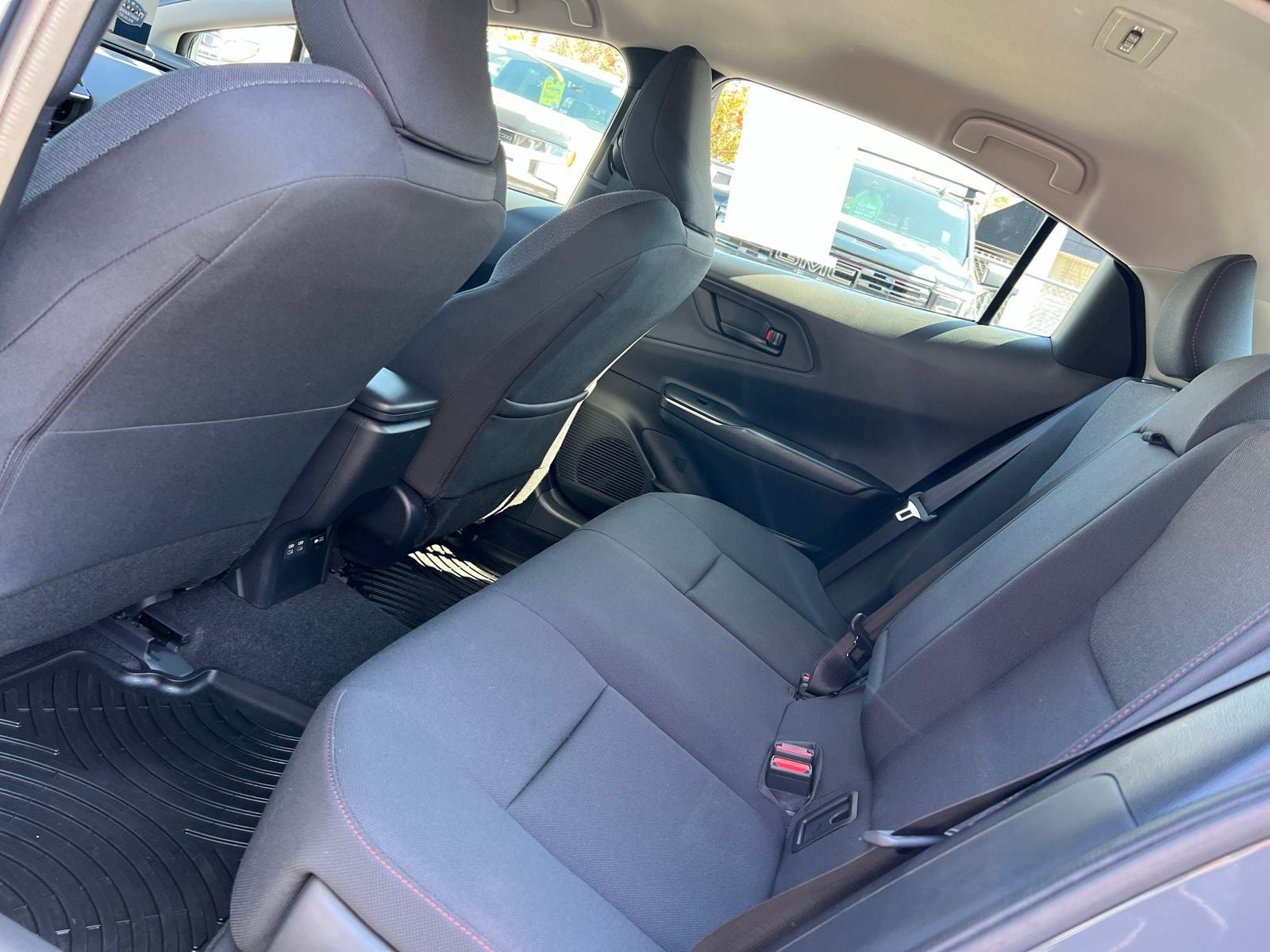 2024 Toyota Prius Prime SE